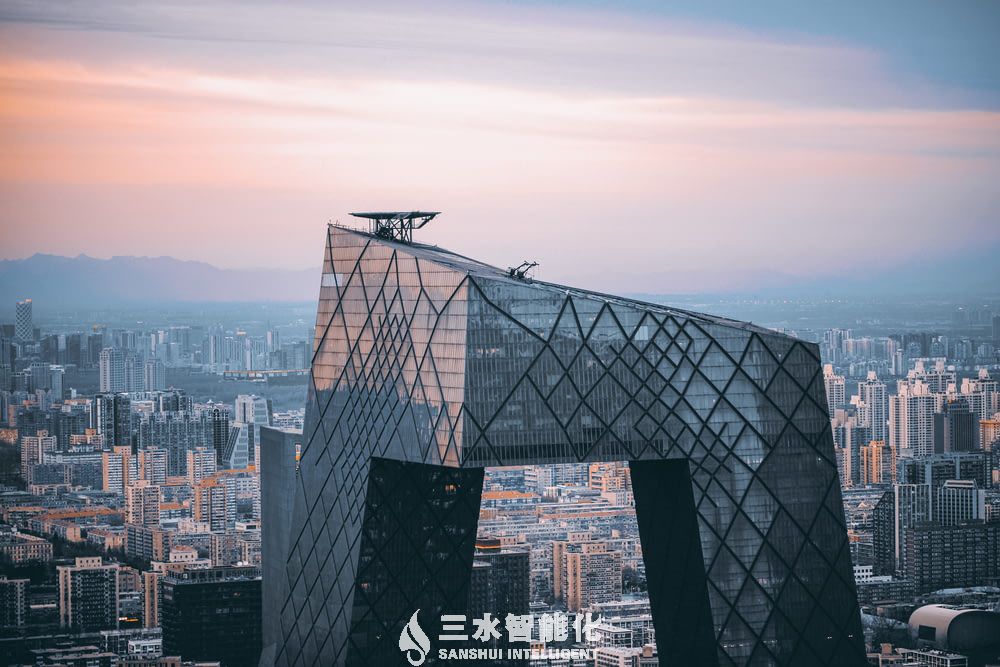 　　能源管理系統(tǒng)應(yīng)當(dāng)實(shí)現(xiàn)的功能包括控制功能、自檢功能、對(duì)時(shí)功能、安全功能、聯(lián)動(dòng)功能、管理功能、故障報(bào)警、安全校驗(yàn)等功能。下面三水智能化一一講解。